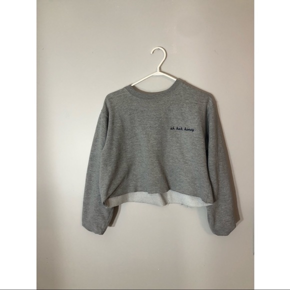 Brandy Melville cropped sweater